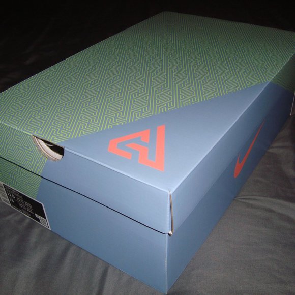 NEW Nike Zoom Freak 4 Coastline Volt DJ6149-100 Men's Sz. 11.5 Giannis NIB Greek - Picture 13 of 13